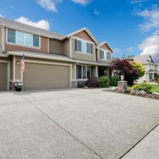 Driveway Black Streaks vs. Rust in: Different Stains, Different Treatments Thumbnail